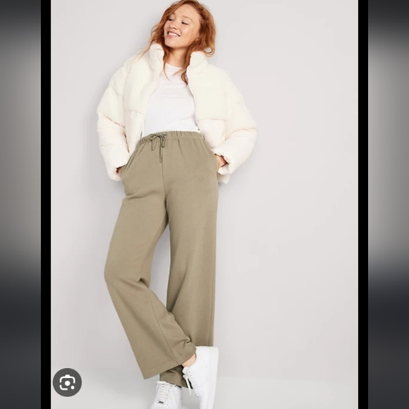 🆕️NWT Old Navy Extra High-Waisted Vintage Lounge Sweatpants in 'Birch Leaf', M - Picture 3 of 15
